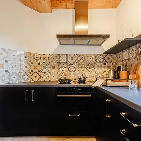 Capra - Adult Only Apartment *
